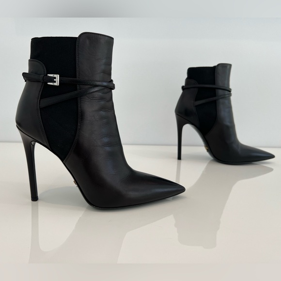 PRADA CALZATURE DONNA BLACK LEATHER BOOTS SIZE IT 37.5 / US 7.5 - Picture 9 of 17